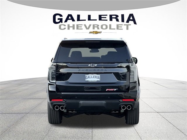 2026 Chevrolet Suburban RST photo 3