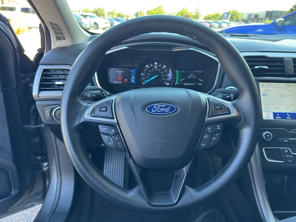 2020 Ford Fusion Hybrid SE photo 8