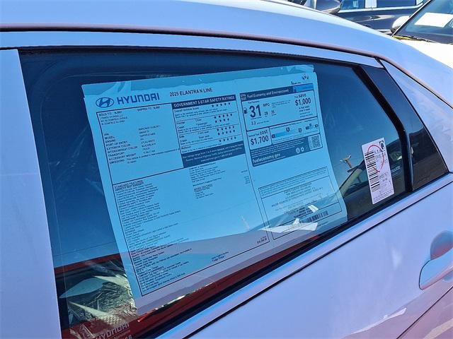 2025 Hyundai Elantra N Line photo 5