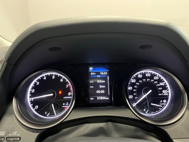2023 Toyota Camry SE photo 14