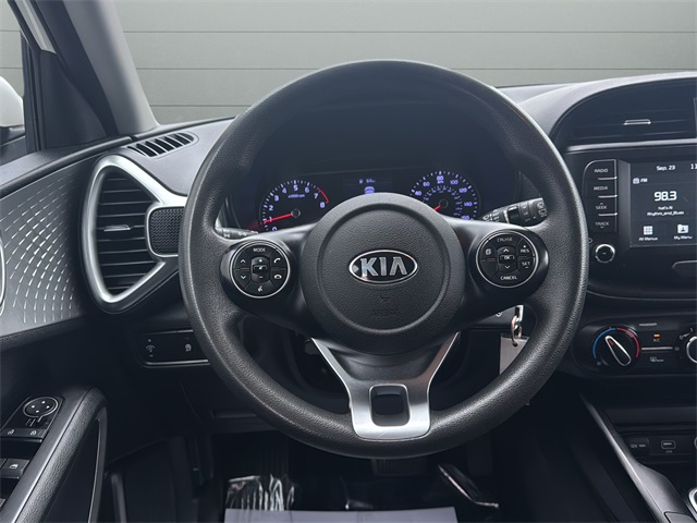 2020 Kia Soul LX photo 11