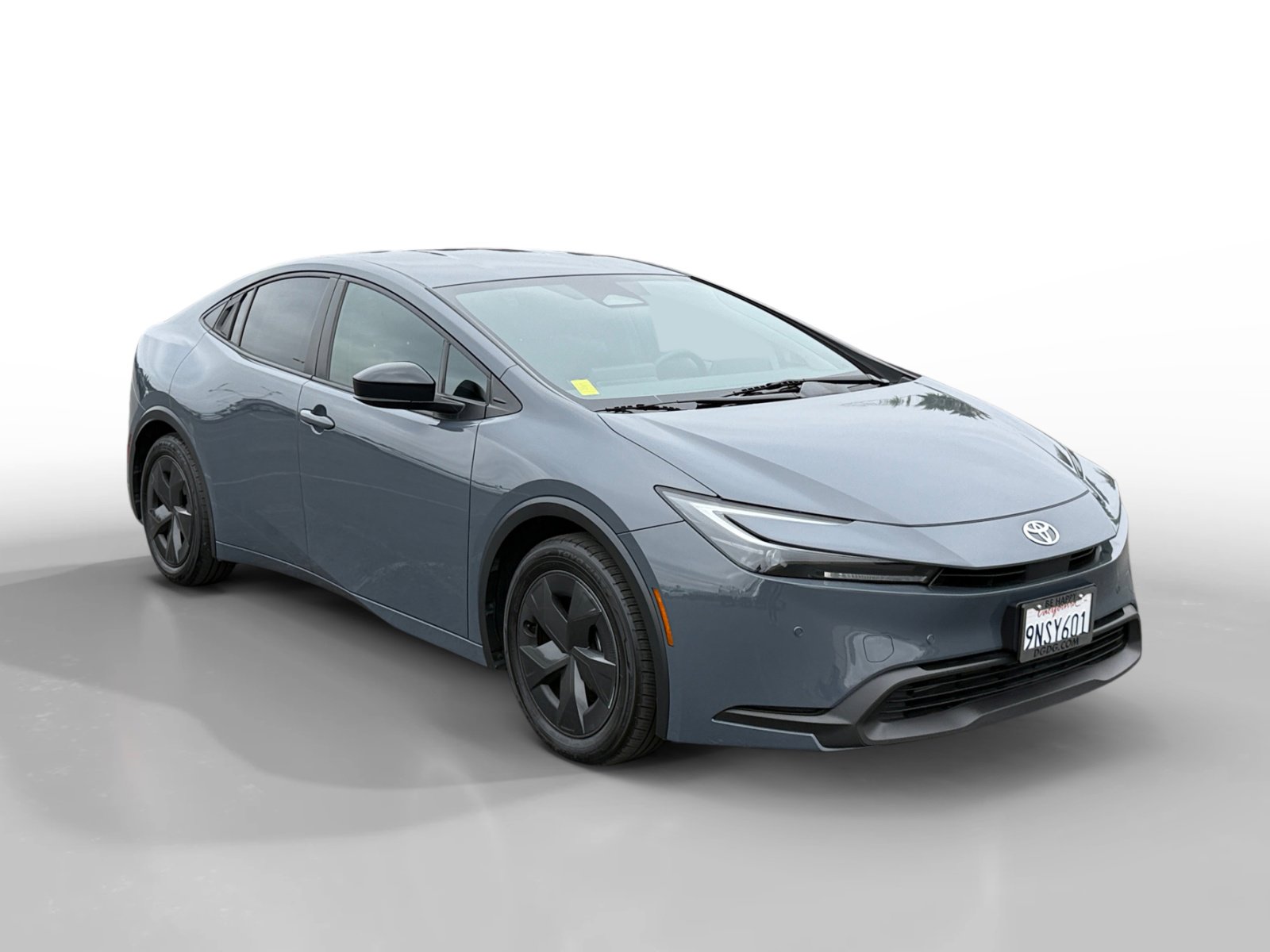 2023 Toyota Prius LE photo 7