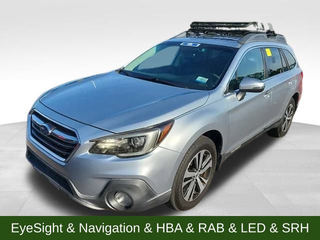 2018 Subaru Outback 2.5i photo 2