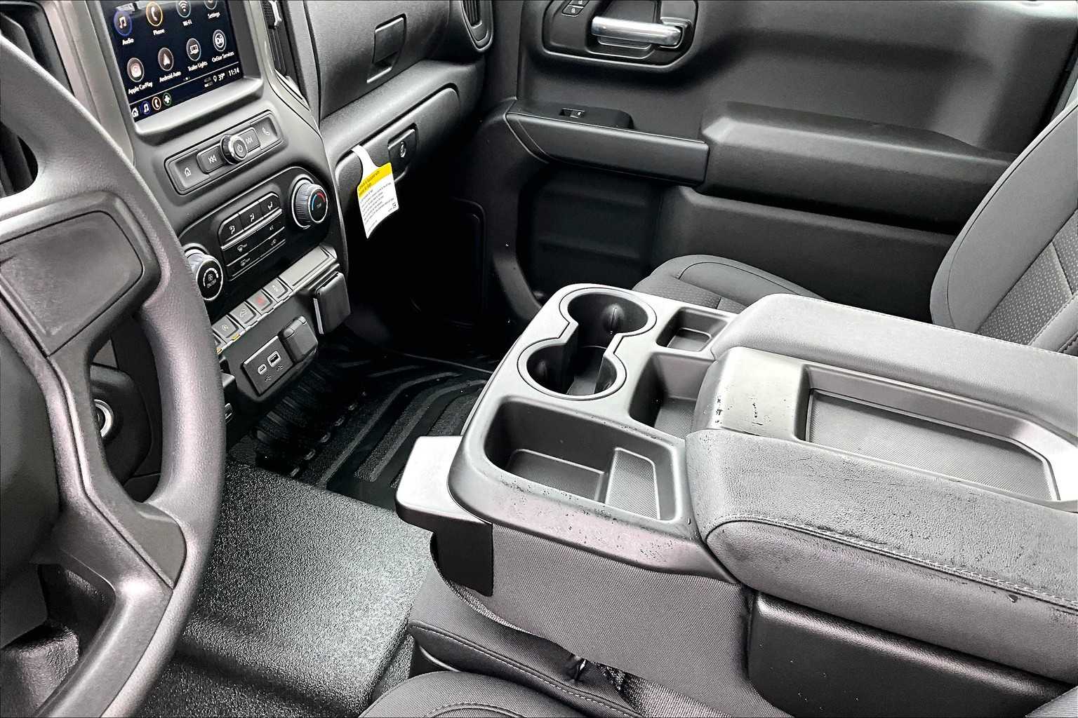 2025 Chevrolet Silverado 1500 photo 12