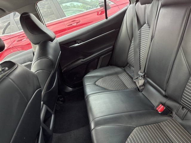 2023 Toyota Camry SE photo 8