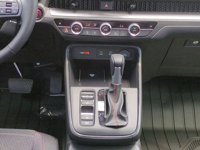 2026 Honda CR-V Hybrid photo 17