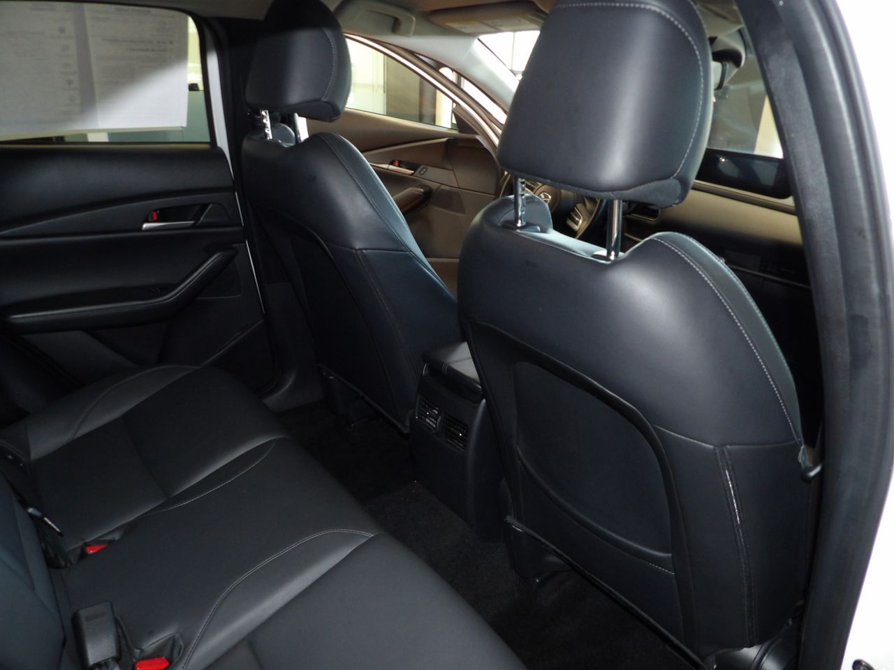 2023 Mazda CX-30 2.5 Select photo 16