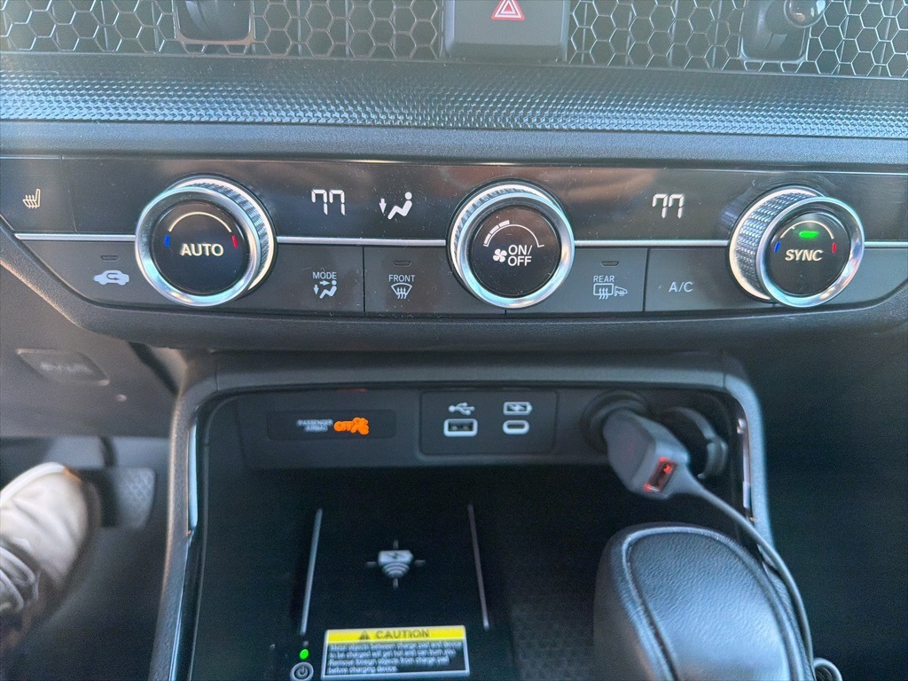 2024 Honda CR-V Hybrid Sport-L photo 4