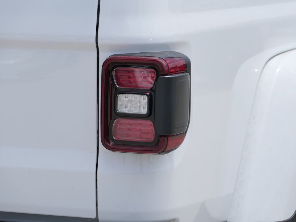 2025 Jeep Gladiator Rubicon photo 4