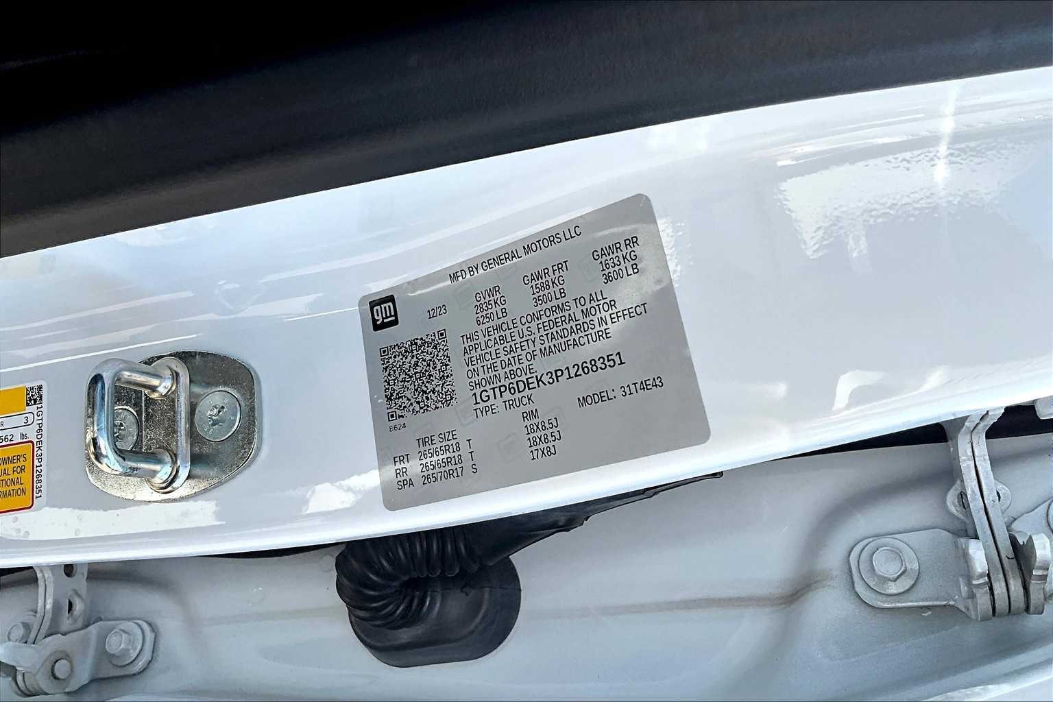 2023 Gmc Canyon AT4 photo 35