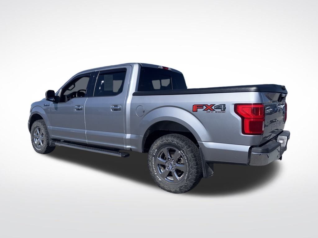 2020 Ford F-150 XLT photo 2