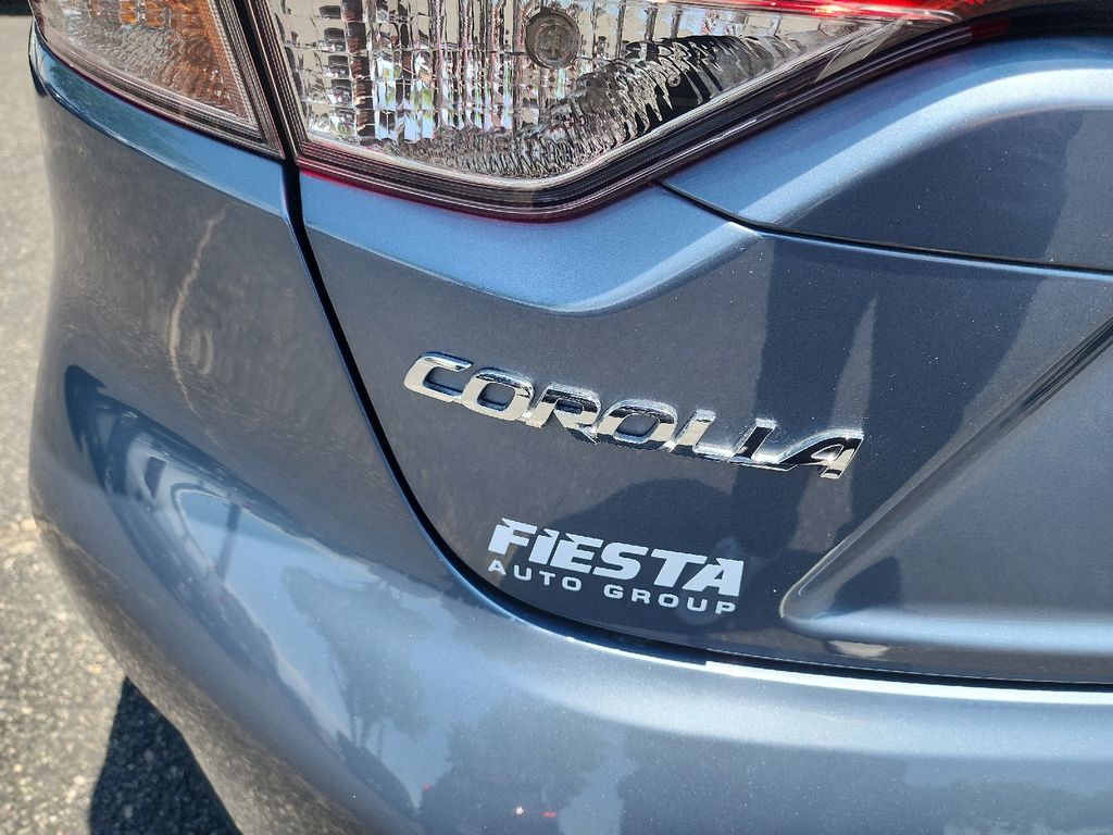 2024 Toyota Corolla SE photo 10