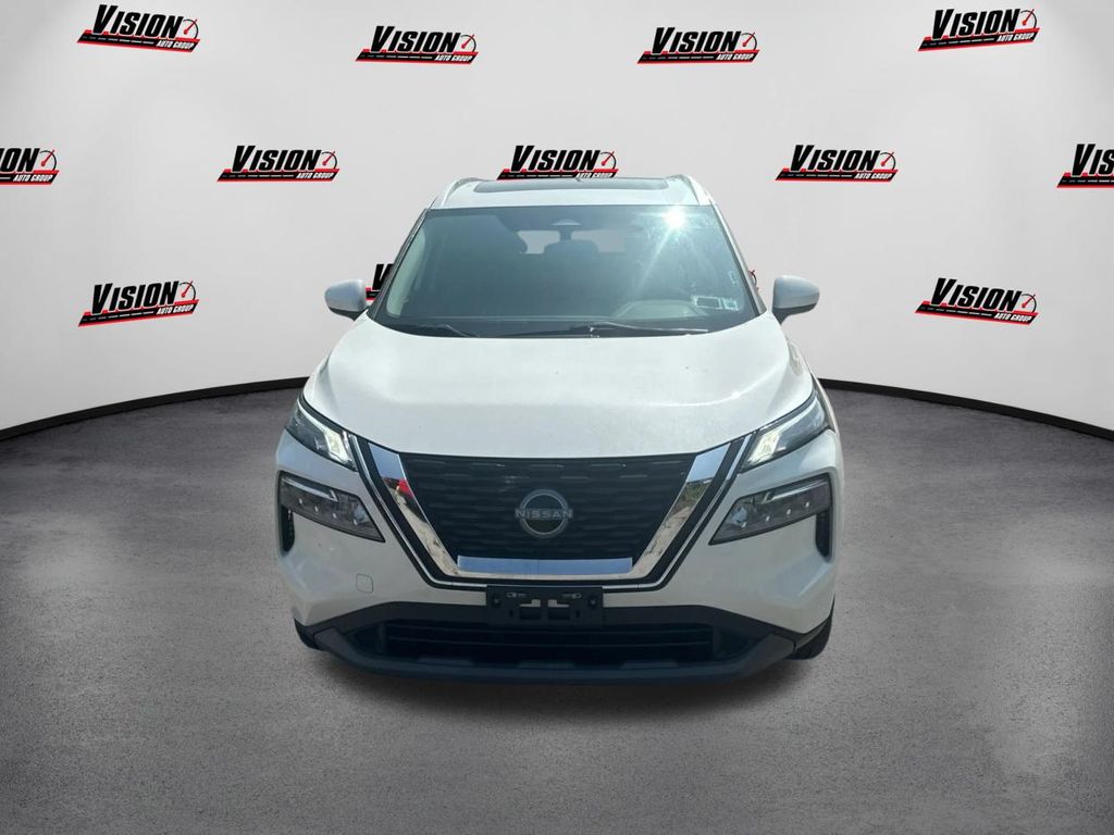 2023 Nissan Rogue SV photo 2