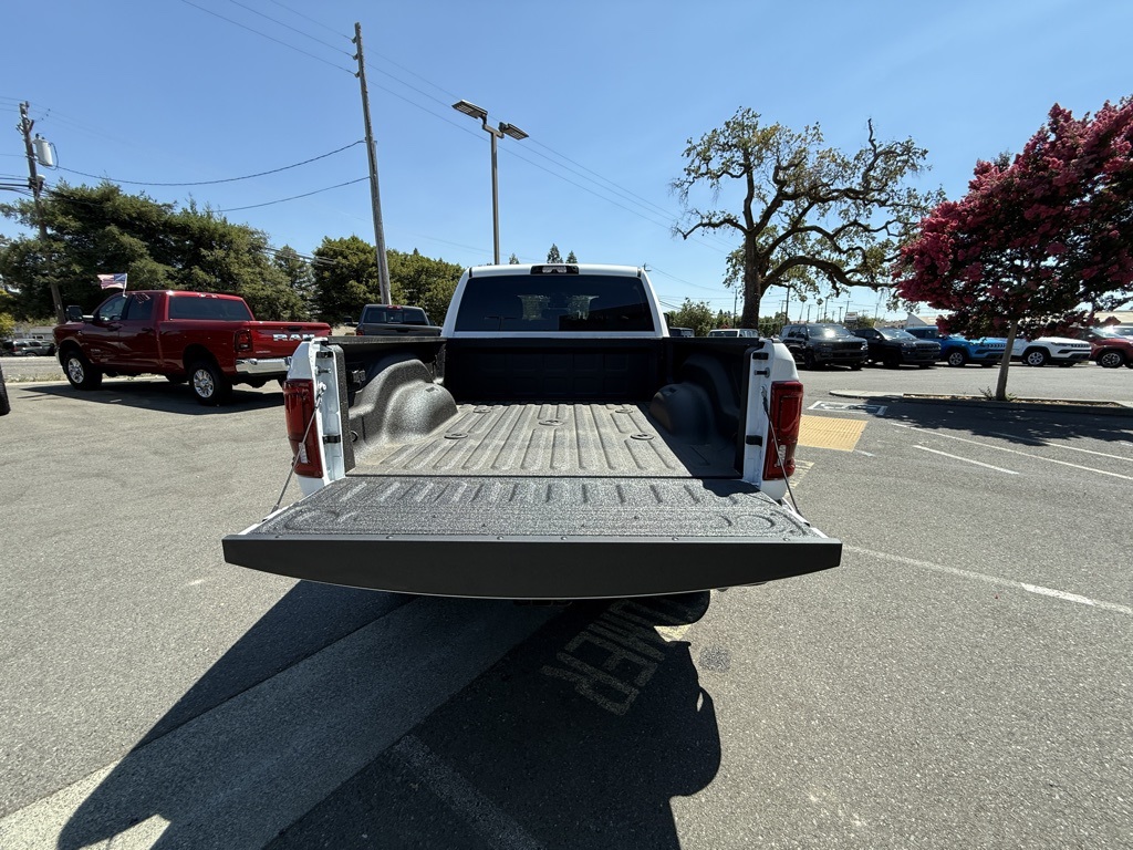 2025 Ram 2500 Big Horn photo 24