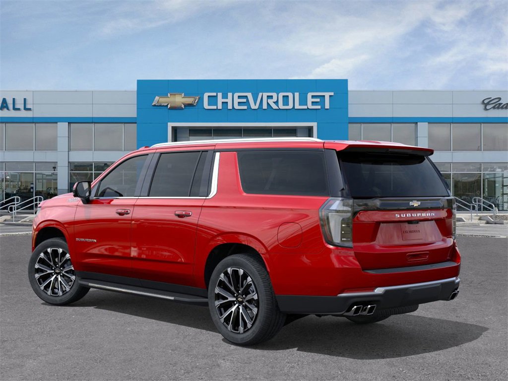 2025 Chevrolet Suburban High Country photo 3
