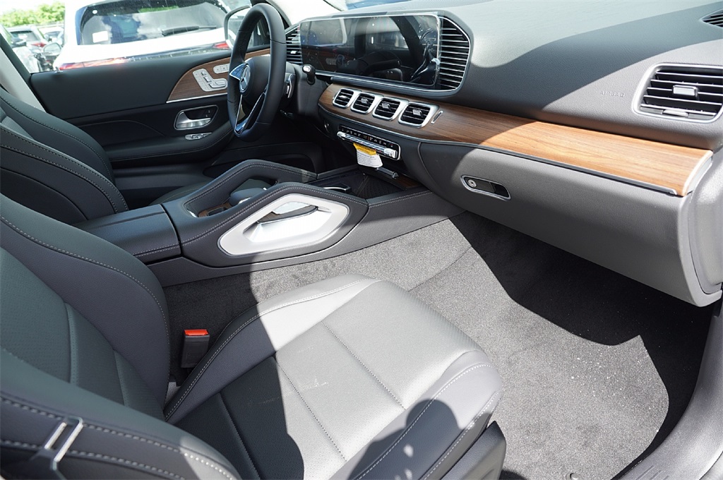 2026 Mercedes Benz GLE 350 photo 9