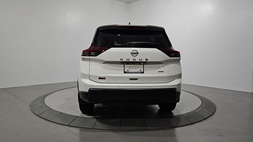 2026 Nissan Rogue S photo 4