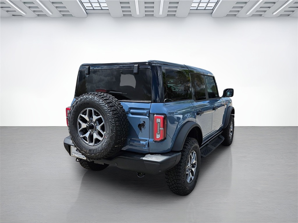 2025 Ford Bronco Badlands photo 4