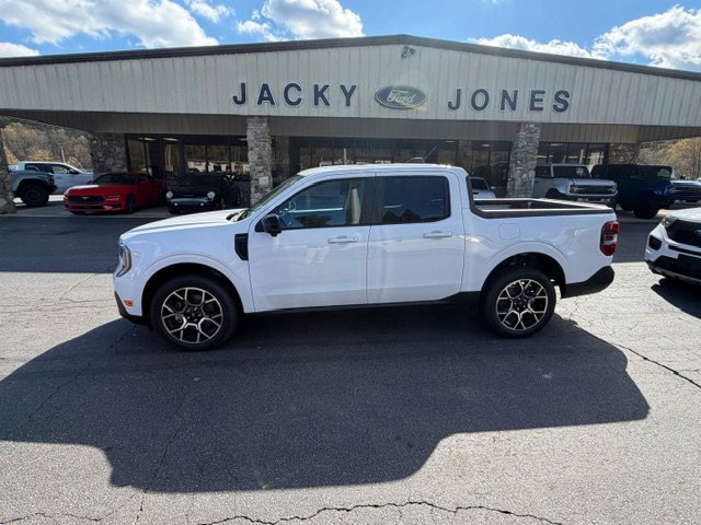 2025 Ford Maverick Lariat's photo