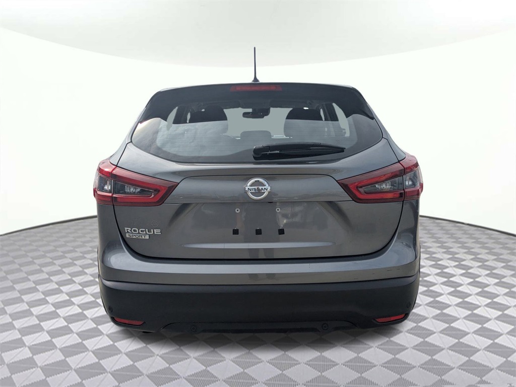 2021 Nissan Rogue Sport S photo 3