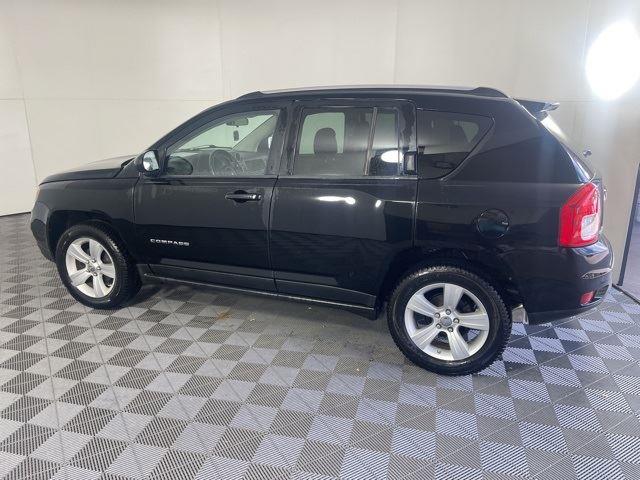2012 Jeep Compass Latitude photo 11