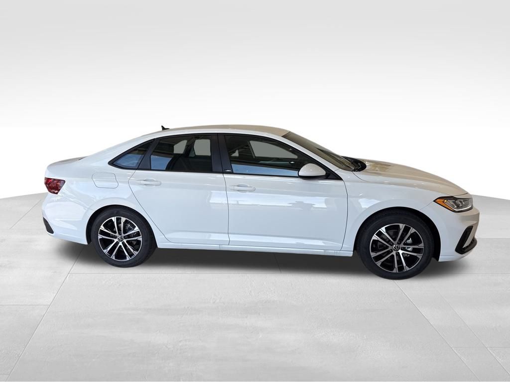 2026 Volkswagen Jetta 1.5T Sport photo 6
