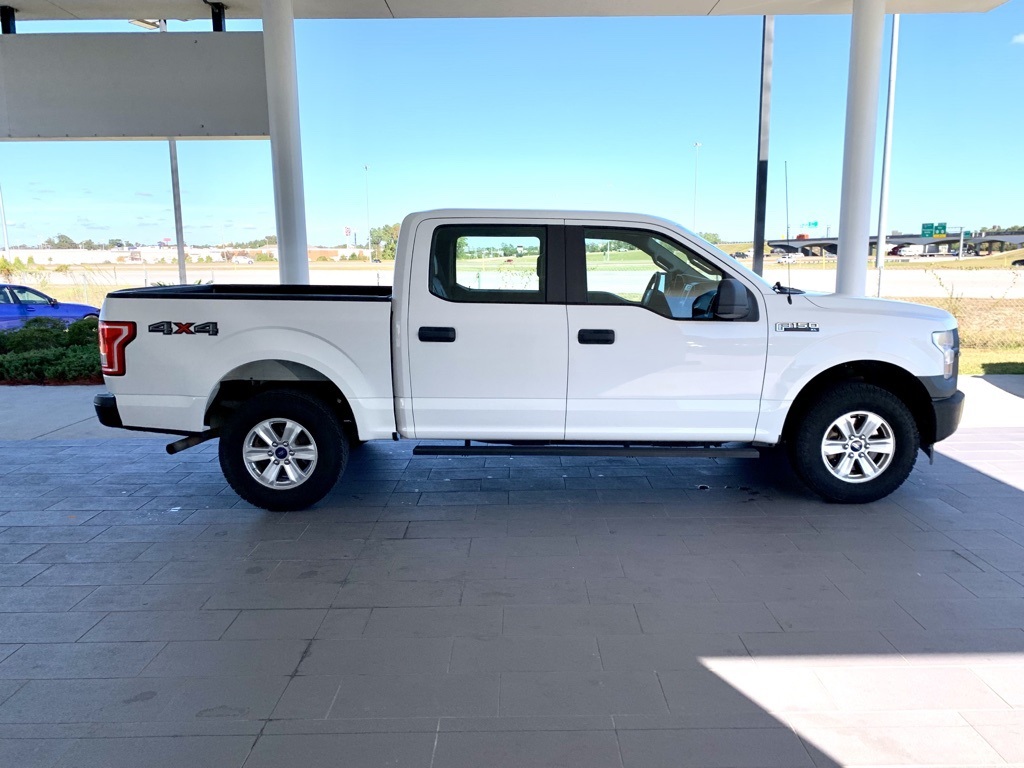 2017 Ford F-150 XL photo 4