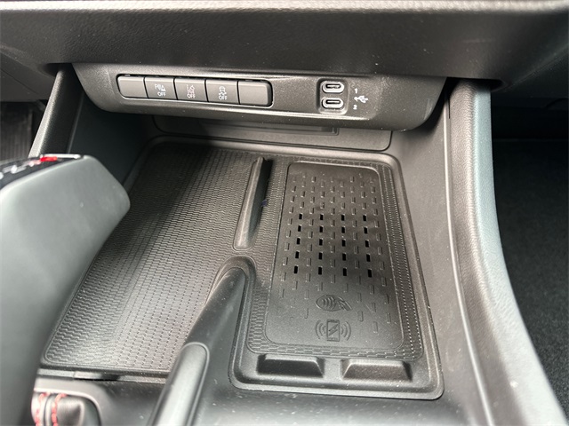 2024 Dodge Charger R/T photo 22