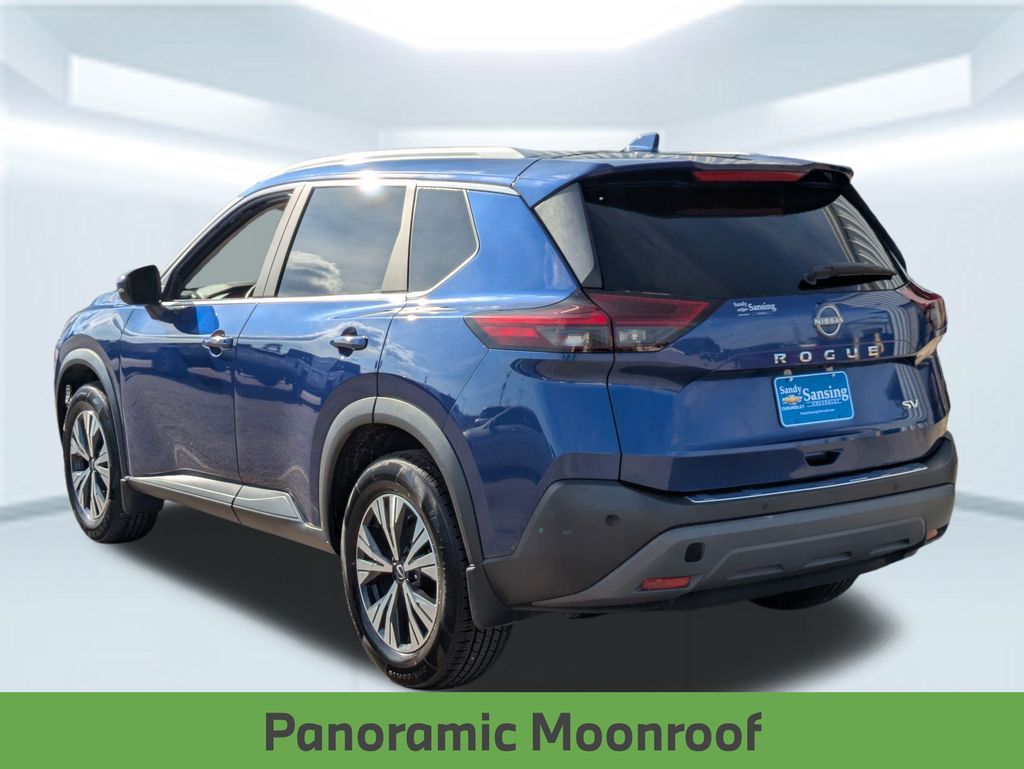 2023 Nissan Rogue SV photo 2