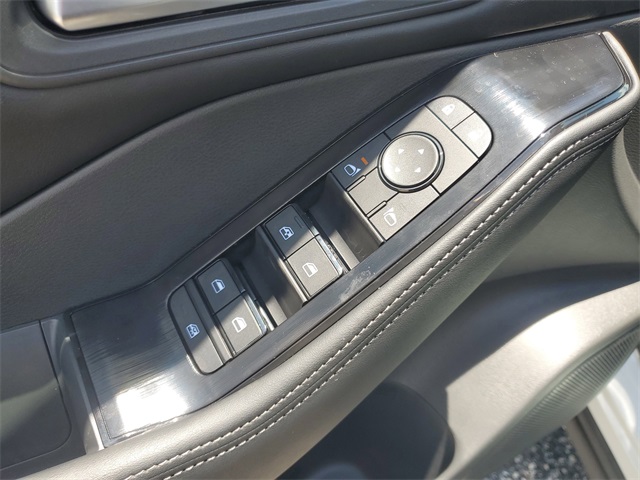 2026 Nissan Rogue SV photo 3