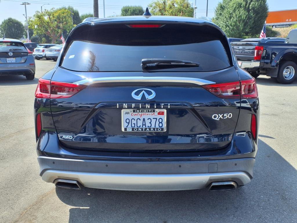 2020 Infiniti QX50 Luxe photo 4
