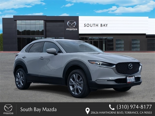 2025 Mazda CX-30 Premium's photo