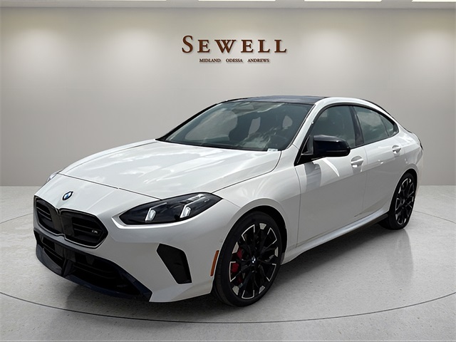 2025 BMW 2 Series M235's photo