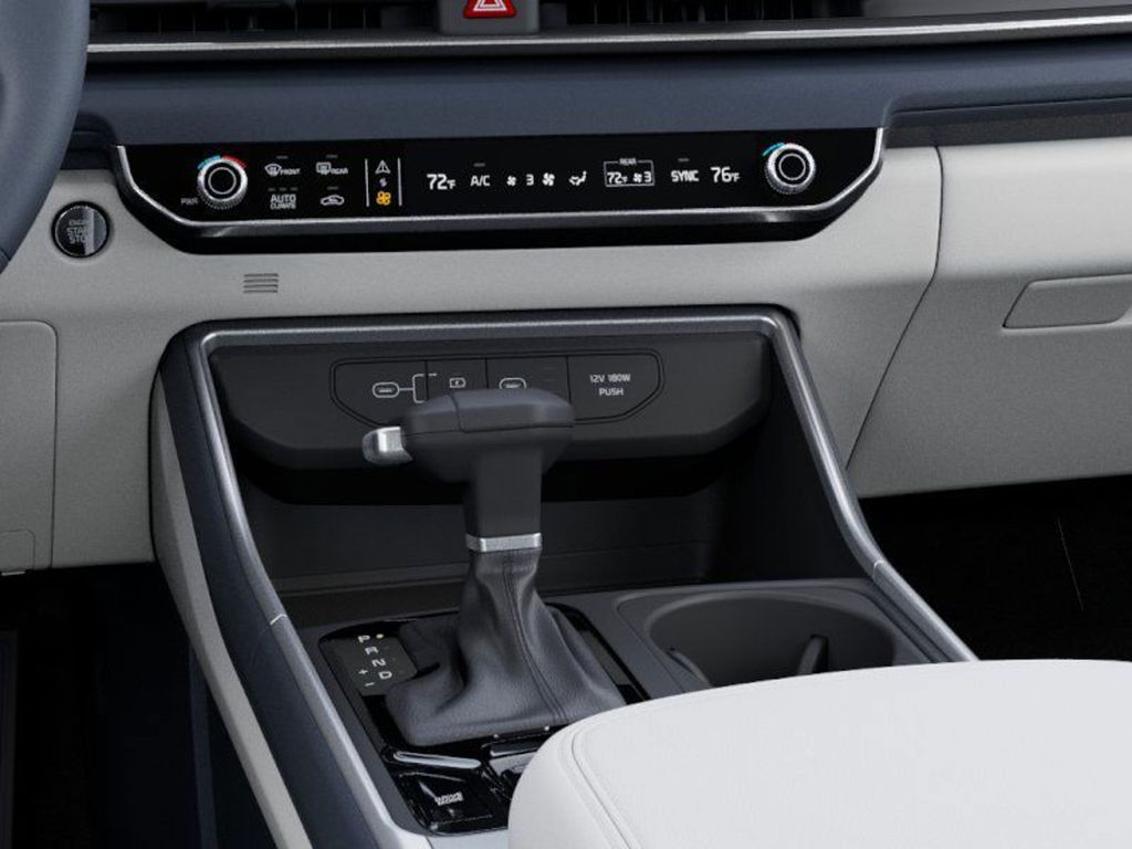 2025 Kia Carnival EX photo 23