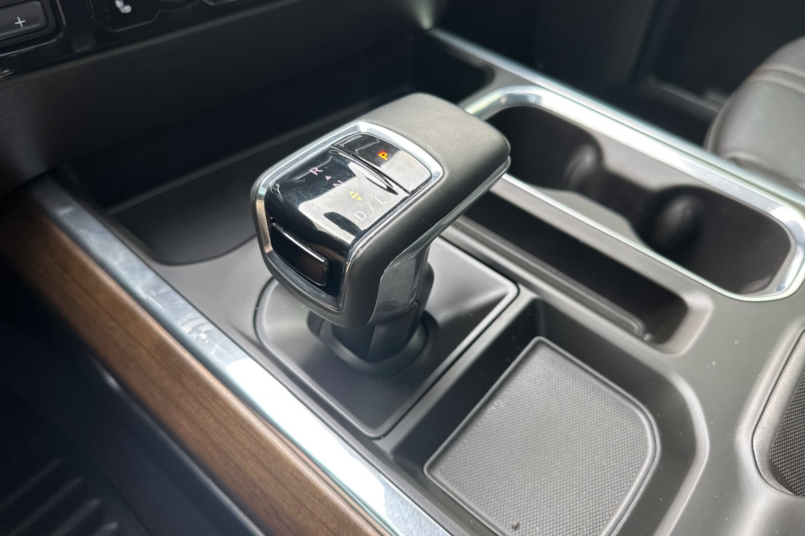 2024 Chevrolet Silverado 1500 High Country photo 21