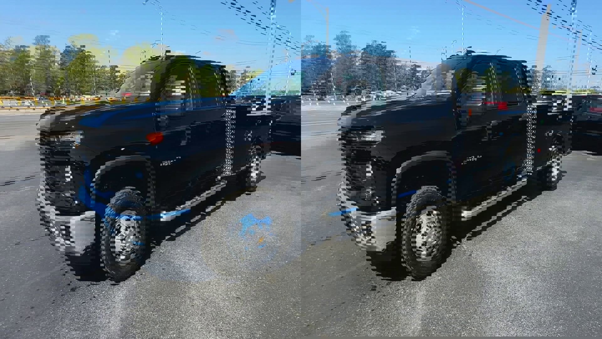 2025 Chevrolet Silverado 3500HD Work Truck photo 4
