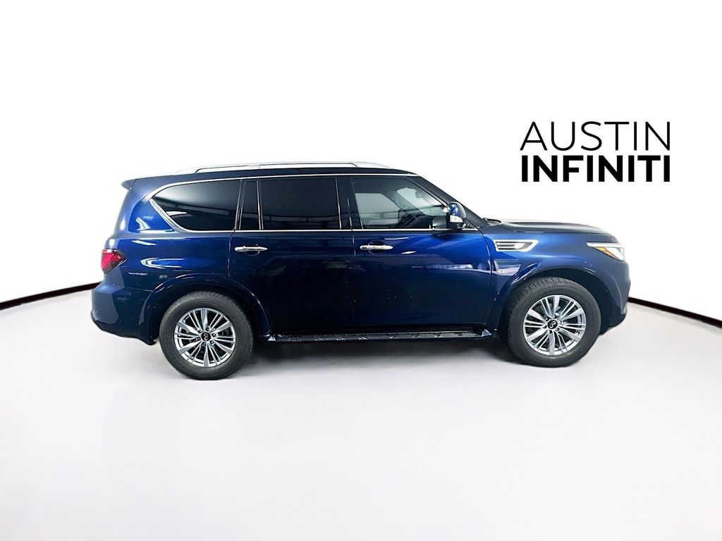 2019 Infiniti QX80 Luxe photo 7