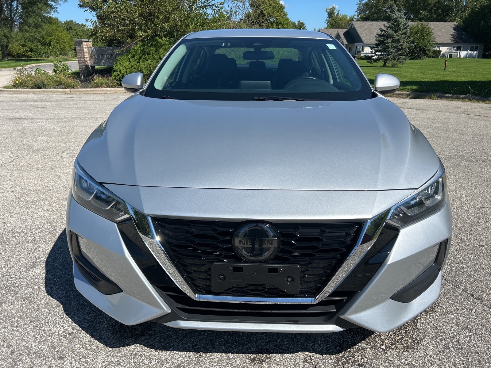 2021 Nissan Sentra SV photo 2