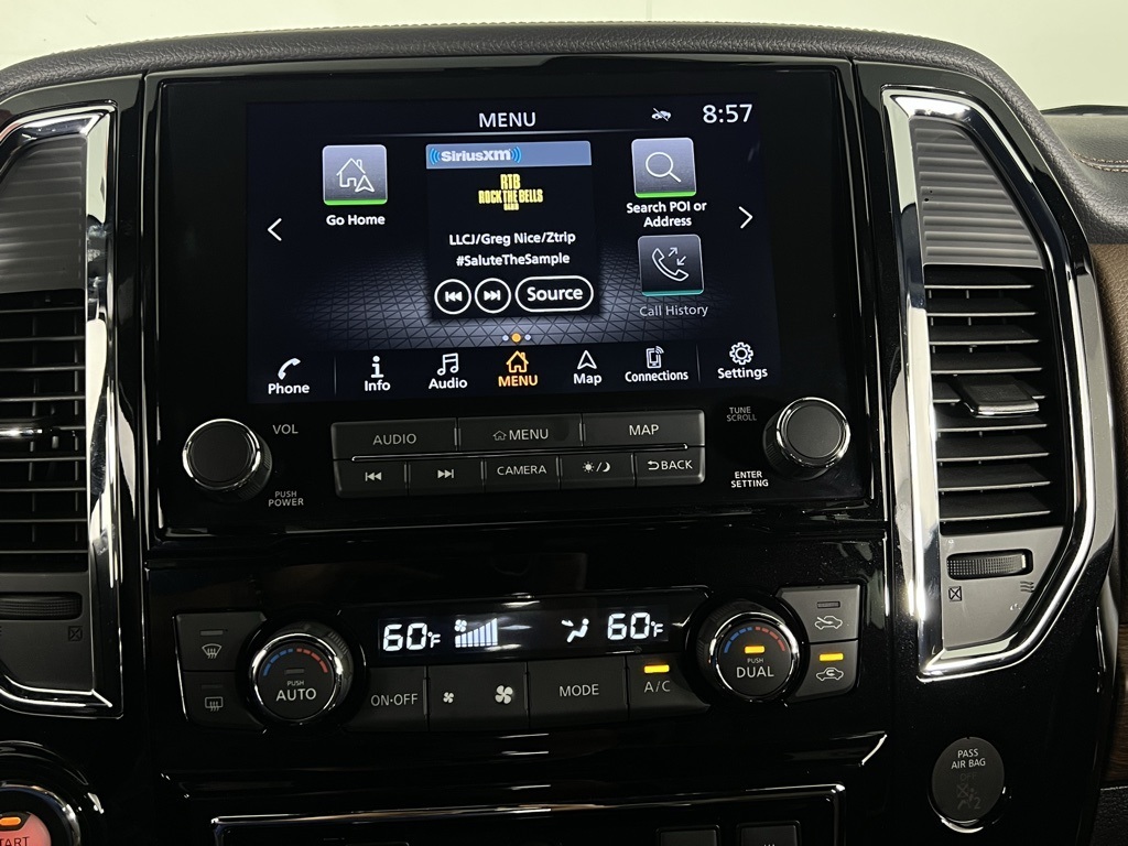 2023 Nissan Titan Platinum Reserve photo 15