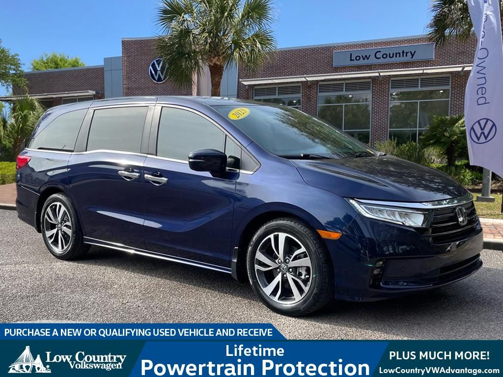 2023 Honda Odyssey Touring's photo