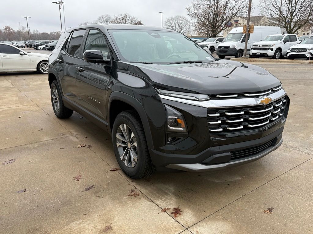 2026 Chevrolet Equinox LT's photo
