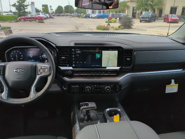 2026 Chevrolet Silverado 1500 RST photo 3