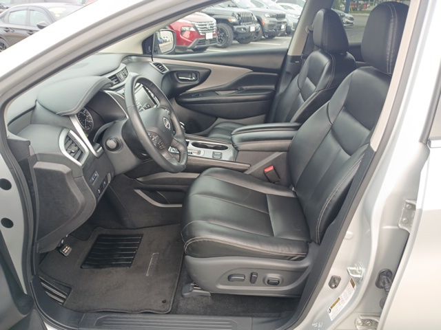 2023 Nissan Murano SV photo 9