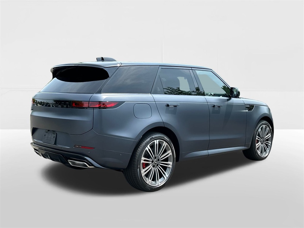 2025 Land Rover Range Rover Sport SE photo 4