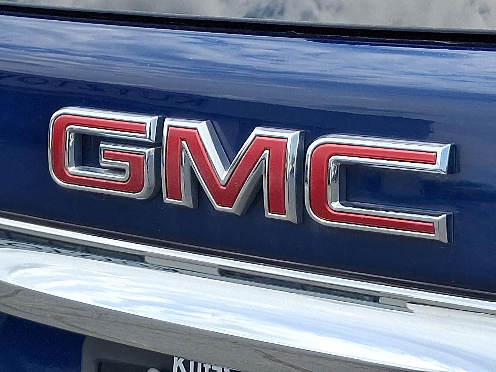 2022 Gmc Terrain SLE photo 24