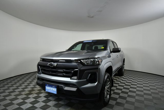 2024 Chevrolet Colorado LT photo 5