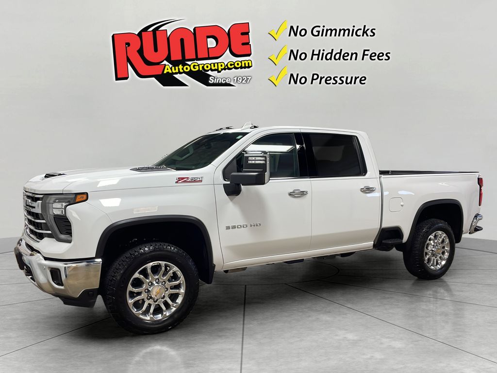 2025 Chevrolet Silverado 3500HD LTZ's photo