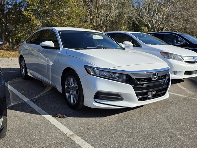 2018 Honda Accord LX's photo