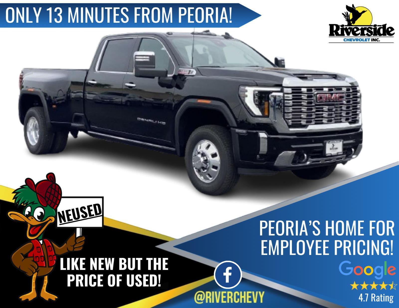 Used 2025 Onyx Black GMC Denali DRW image 1