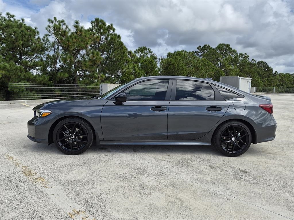 2026 Honda Civic Sport photo 4